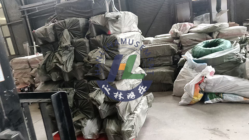 发往波兰七彩滑道