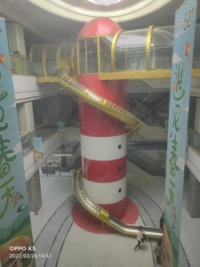 焦作温县商场11米高中庭滑梯安装完毕图片